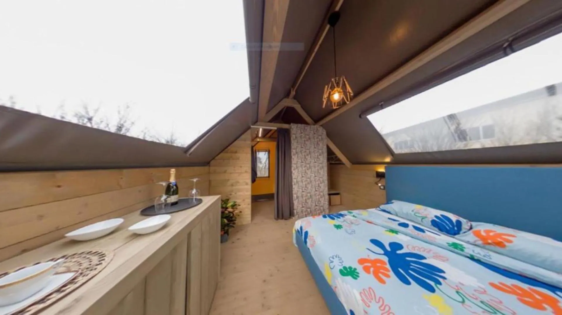 Glamping A Castel Dell'Aquila Hotel Gragnola Italy