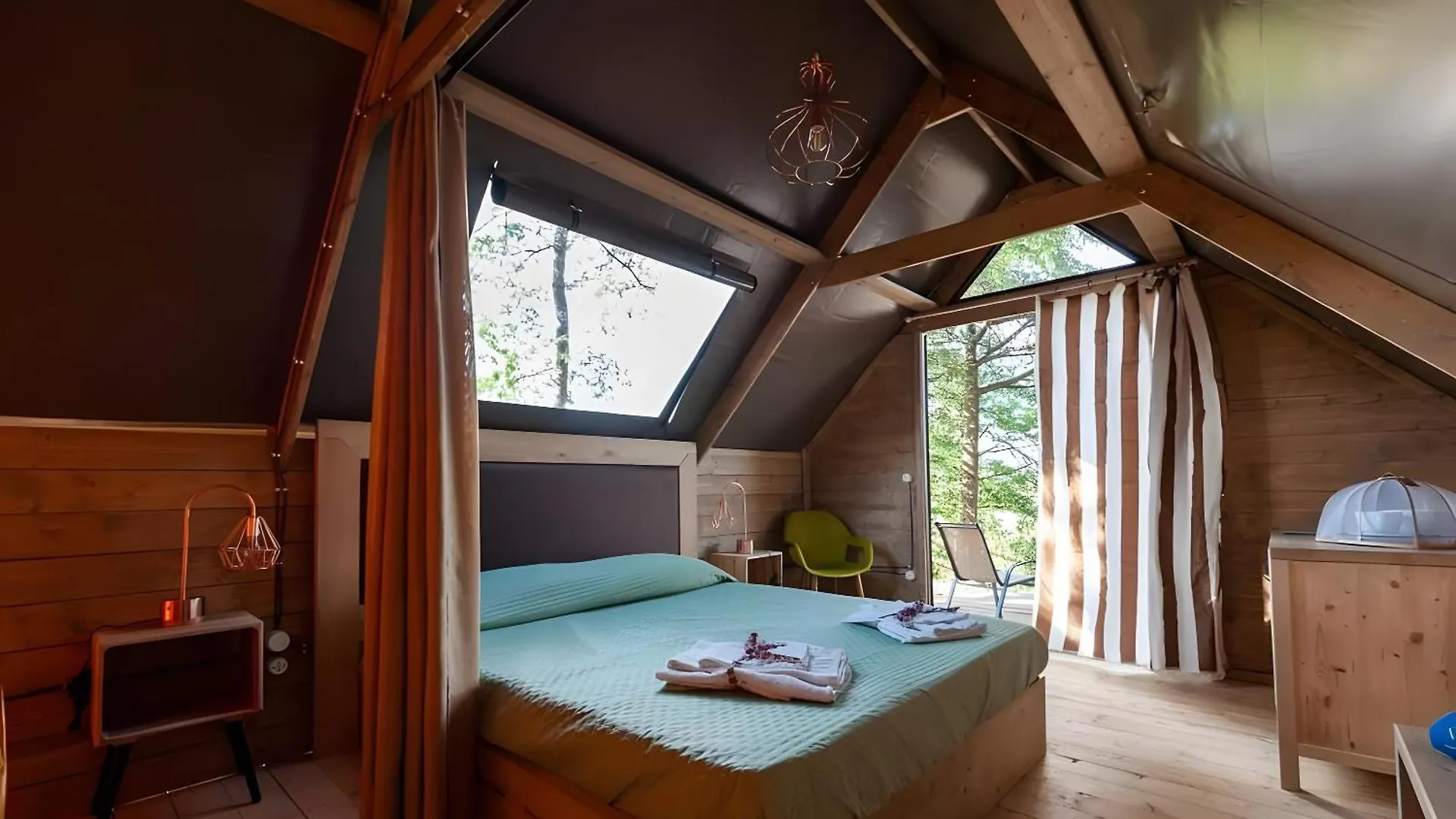 Glamping A Castel Dell'Aquila Hotel Gragnola