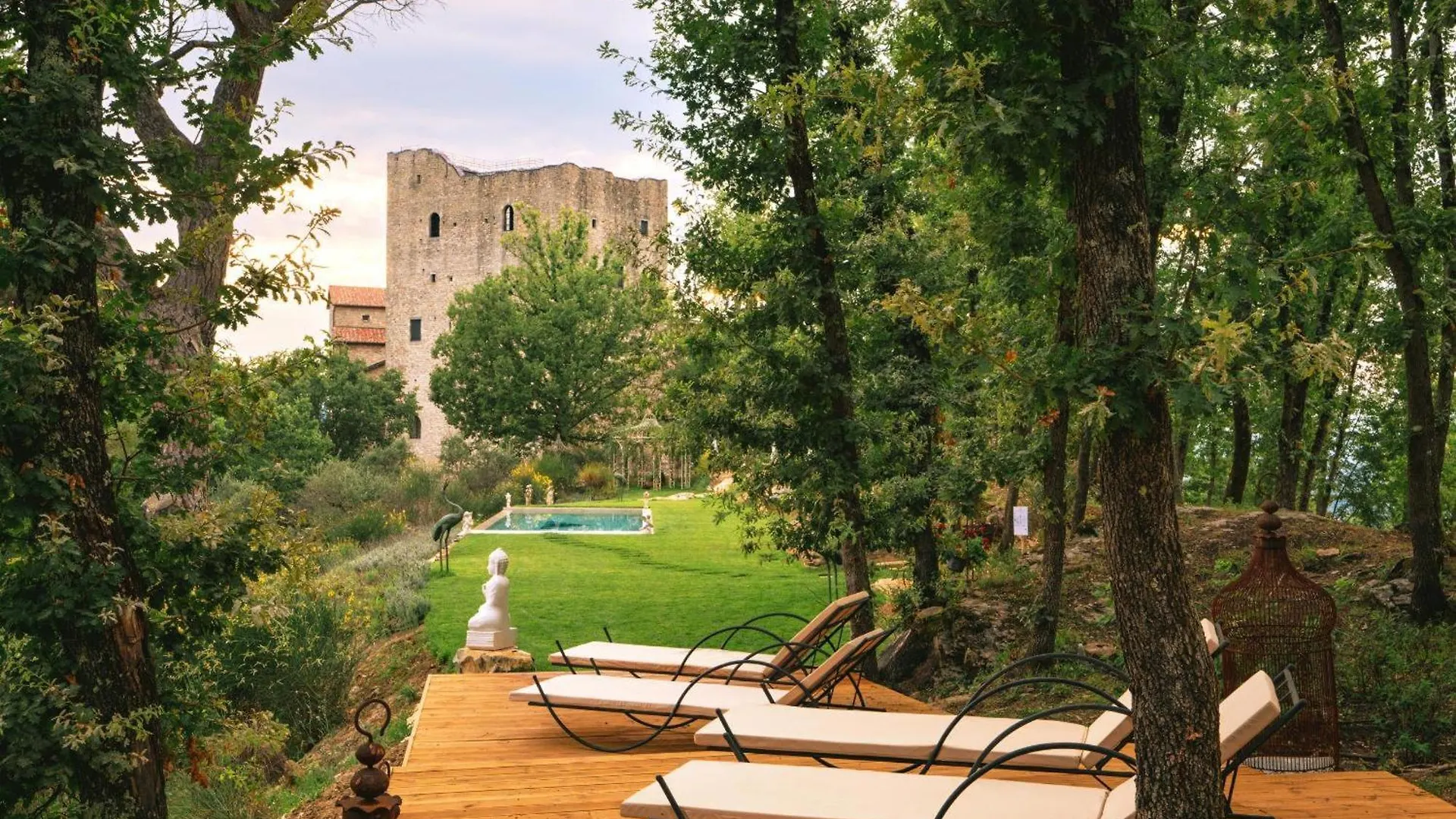 Glamping A Castel Dell'Aquila Hotel Gragnola 0*,